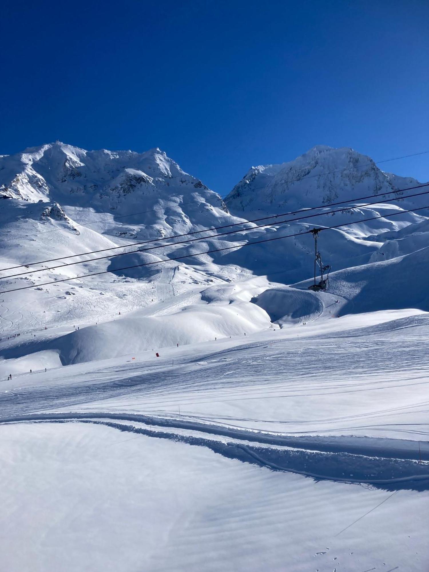 Arc 1950 - Appartement 2 Chambres - Ski-In & Out - Grande Terrasse Ensoleillee Les Arcs  Luaran gambar